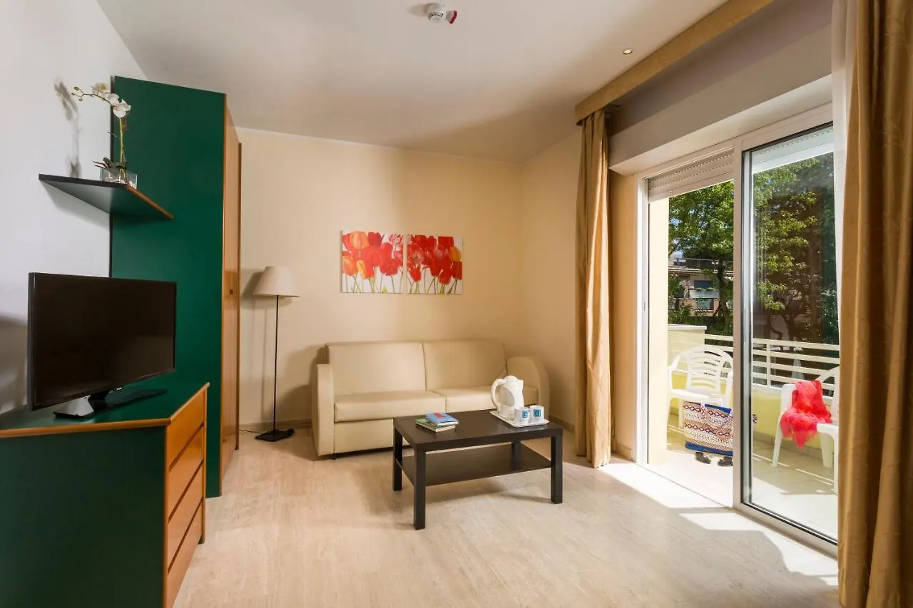 Astoria Suite Hotel Римини