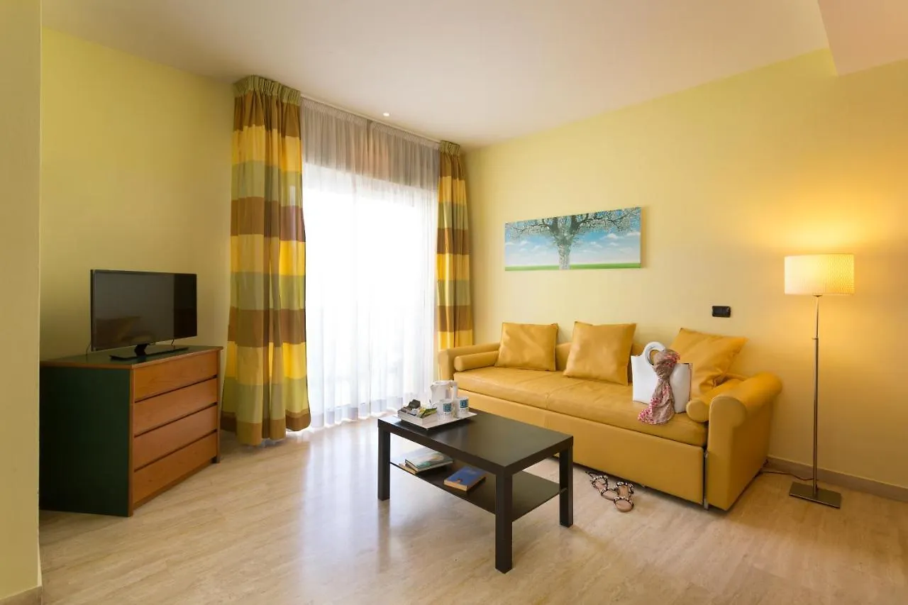 Astoria Suite Hotel Римини Италия