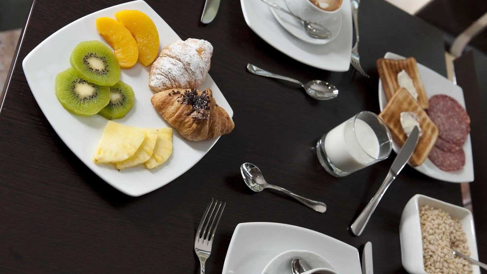 Astoria Suite Hotel Римини 4*,  Италия