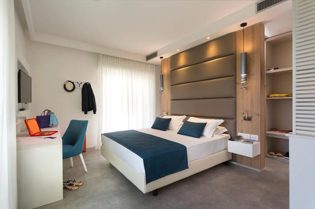 Astoria Suite Hotel Rimini 4*,  Olaszország