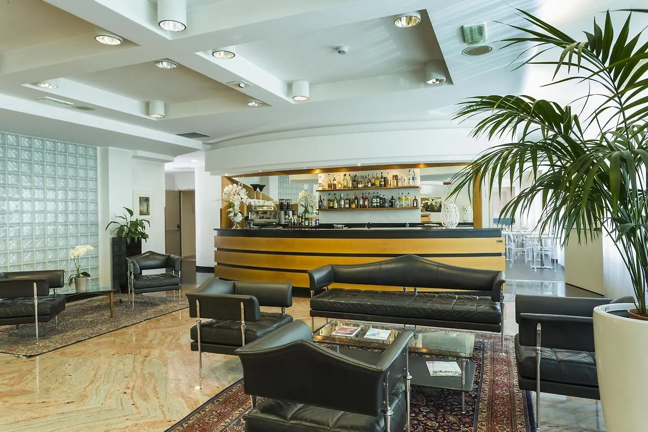 Astoria Suite Hotel Rimini